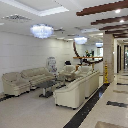 La Hospin Hotel Rājahmundry Kamer foto